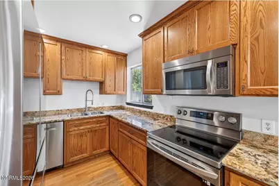 1055 Curti Drive, Reno, NV 89502 - Photo 10