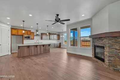 986 La Strata Drive, Minden, NV 89423 - Photo 2