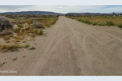 8100 Clifton Street, Silver Springs, NV 89429 - Photo 4