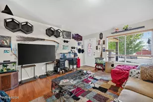 18329 Dustin Ct, Reno, NV 89508 - Photo 4