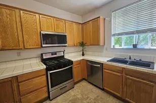 9609 Black Bear Dr, Reno, NV 89506 - Photo 4