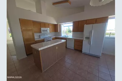 2770 Fairwood Drive, Reno, NV 89502 - Photo 6