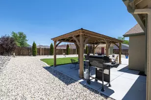 826 Welle St, Dayton, NV 89403 - Photo 38
