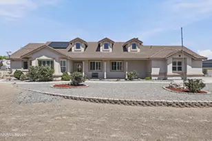 680 Buckskin Dr, Fernley, NV 89408 - Photo 2