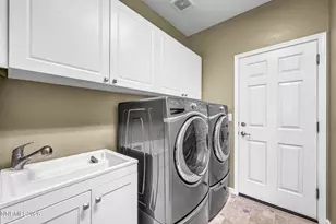 107 June Grass Ct, Dayton, NV 89403 - Photo 74
