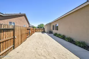 107 June Grass Ct, Dayton, NV 89403 - Photo 26