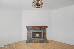 1155 Brentwood Dr, Reno, NV 89502 - Photo 12