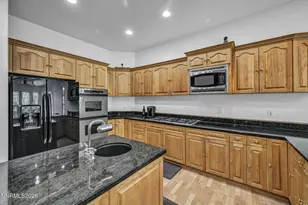7305 Diamond Oaks Ct, Sparks, NV 89436 - Photo 22