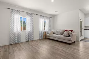 2635 Emerson Cir, Fernley, NV 89408 - Photo 8