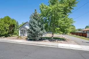 1295 Feather Way, Reno, NV 89509 - Photo 2