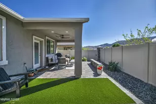 10862 Farmstead Ln, Reno, NV 89521 - Photo 8
