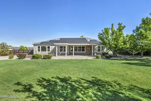 400 Sunset Springs Ln, Spanish Springs, NV 89441 - Photo 8