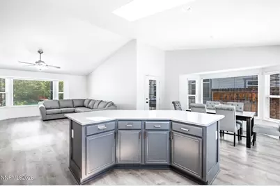 2291 Penguin Drive, Sparks, NV 89441 - Photo 8