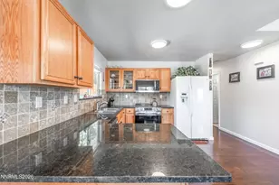 956 Ranchview Cir, Carson City, NV 89705 - Photo 16