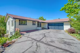 20460 Cooke Dr, Reno, NV 89521 - Photo 42