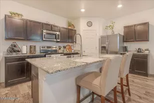 9865 Coastal Fog Dr, Reno, NV 89506 - Photo 4