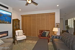 2332 Hammer Fls Dr, Reno, NV 89521 - Photo 14