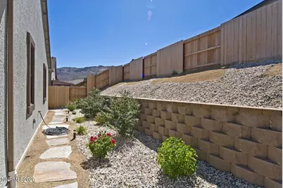 2332 Hammer Falls Drive, Reno, NV 89521 - Photo 40