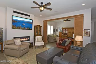 2332 Hammer Fls Dr, Reno, NV 89521 - Photo 10