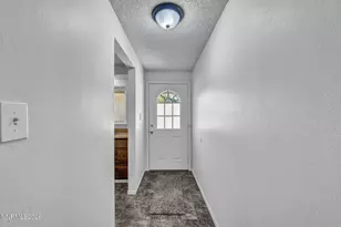 123 Broadleaf Ln, Carson City, NV 89706 - Photo 8