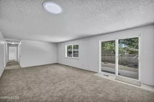 123 Broadleaf Ln, Carson City, NV 89706 - Photo 10