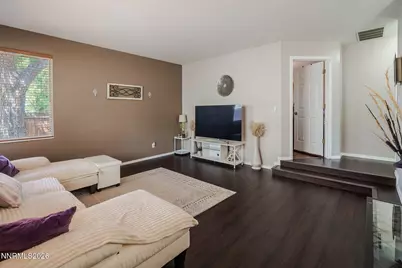 4860 Canyon Run Drive, Sparks, NV 89436 - Photo 10