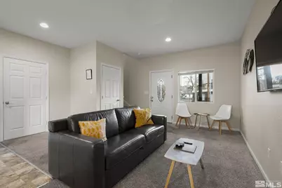 121 Caliente Street, Reno, NV 89509 - Photo 4