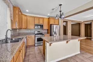 8070 Opal Station Dr, Reno, NV 89506 - Photo 8