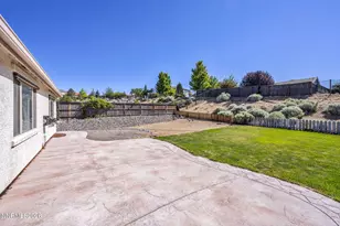 8070 Opal Station Dr, Reno, NV 89506 - Photo 24