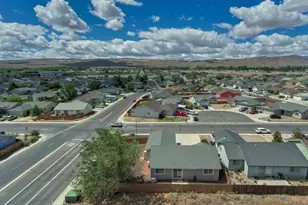 270 Emigrant Wy, Fernley, NV 89408 - Photo 28