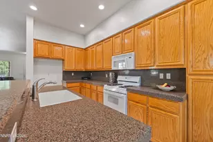 4531 Mt Bachelor Dr, Sparks, NV 89436 - Photo 14