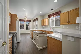 1380 Medolla Dr, Sparks, NV 89434 - Photo 12