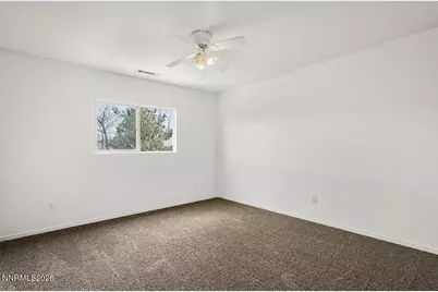 9490 Autumn Leaf Way, Reno, NV 89506 - Photo 18