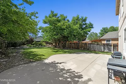 9490 Autumn Leaf Way, Reno, NV 89506 - Photo 26