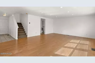9490 Autumn Leaf Way, Reno, NV 89506 - Photo 2
