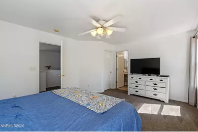 9490 Autumn Leaf Way, Reno, NV 89506 - Photo 16