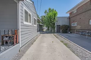 330 Broadway Blvd, Reno, NV 89502 - Photo 6
