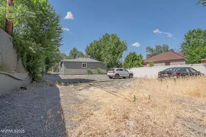 330 Broadway Boulevard, Reno, NV 89502 - Photo 32