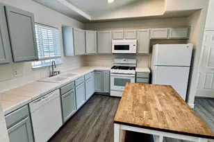 1952 3 Iron Ct, Fernley, NV 89408 - Photo 4