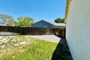 1952 3 Iron Ct, Fernley, NV 89408 - Photo 26