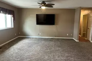 18 St Andrews Dr, Yerington, NV 89447 - Photo 4