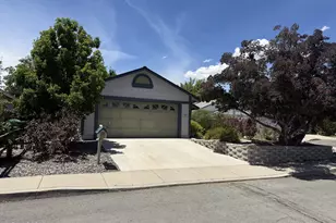 1081 Shadelands Ct, Reno, NV 89523 - Photo 2