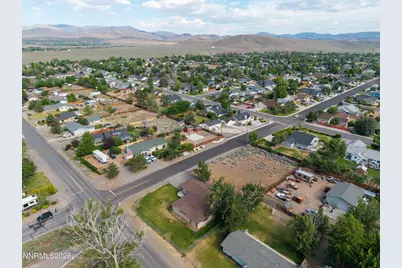 802 Lyell Way, Gardnerville, NV 89460 - Photo 54