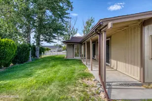 802 Lyell Way, Gardnerville, NV 89460 - Photo 40