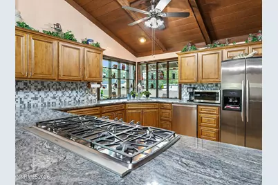 420 Country Drive, Fernley, NV 89408 - Photo 8