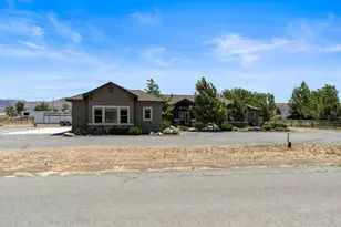 5750 Meacham St, Washoe Valley, NV 89704 - Photo 2