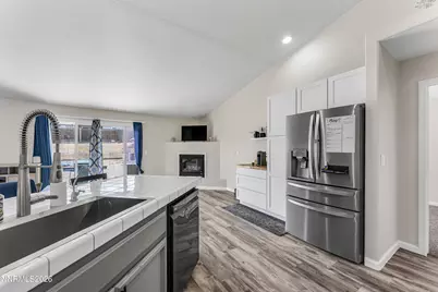 333 Emigrant Way, Fernley, NV 89408 - Photo 16