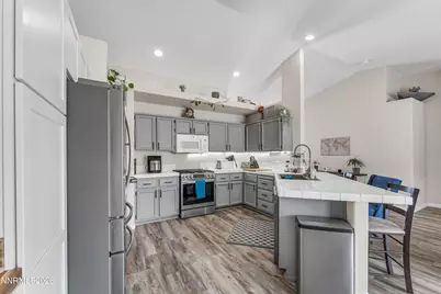 333 Emigrant Way, Fernley, NV 89408 - Photo 14