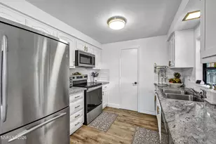 4610 Noche Ln, Reno, NV 89502 - Photo 4
