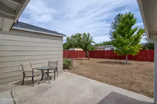 439 L St, Sparks, NV 89431 - Photo 28